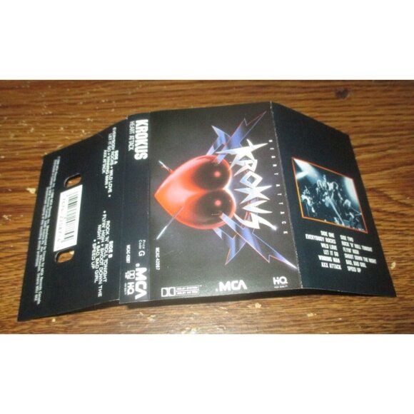 Krokus - Heart Attack on cassette (MCA Records Canada, 1988) - Picture 3 of 4